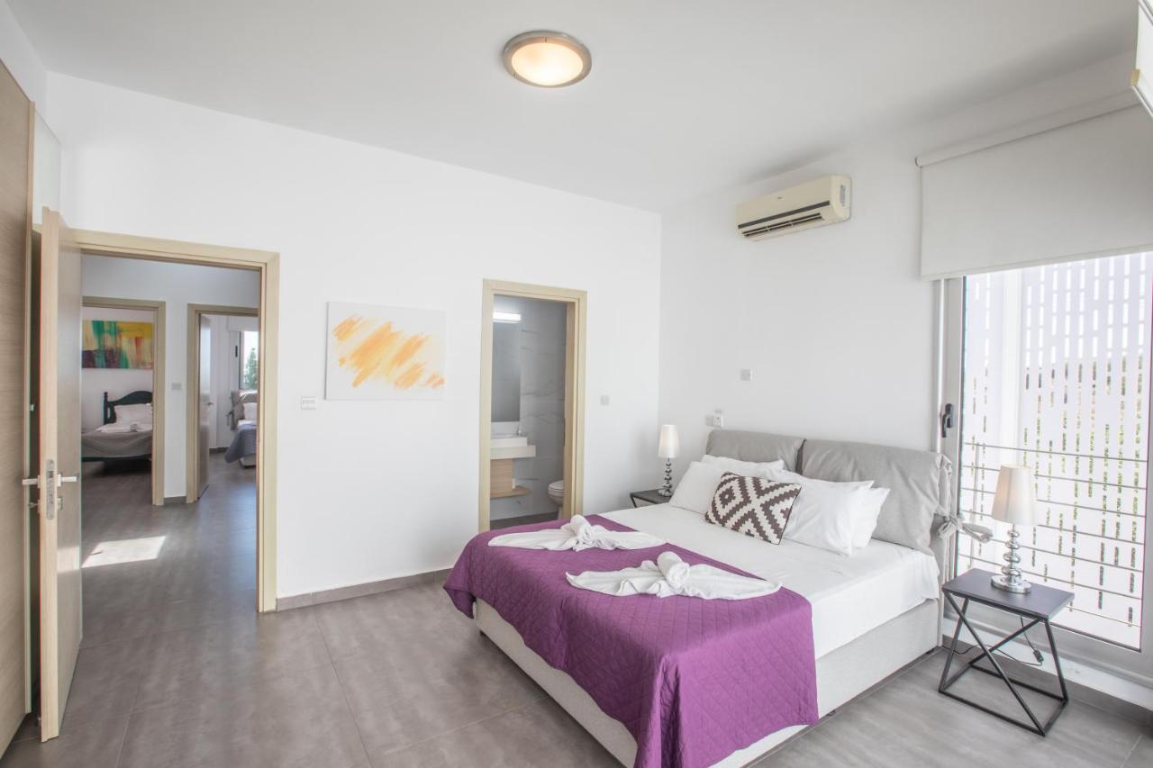 Chloe Luxury Villas Protaras Eksteriør bilde