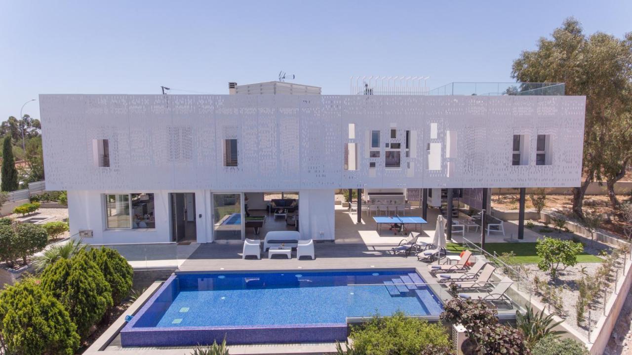 Chloe Luxury Villas Protaras Eksteriør bilde