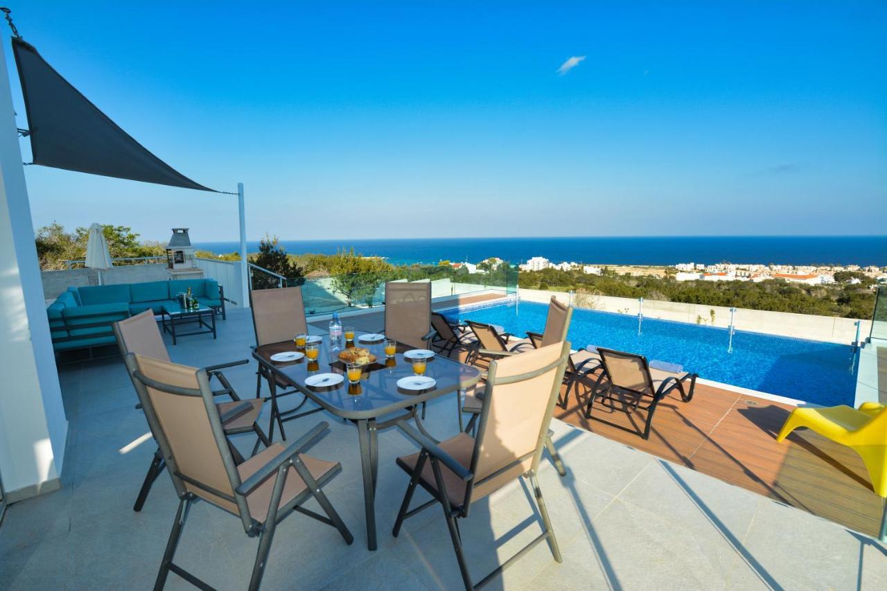 Chloe Luxury Villas Protaras Eksteriør bilde