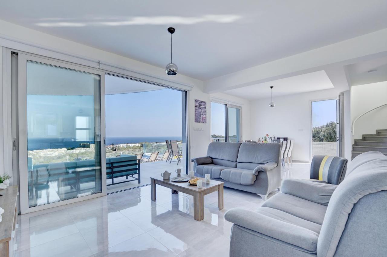 Chloe Luxury Villas Protaras Eksteriør bilde